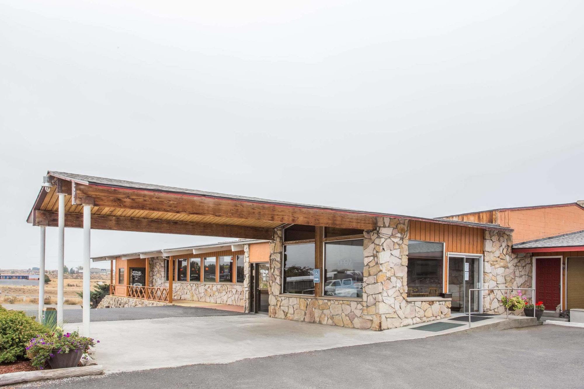 Knights Inn Boardman Exterior photo